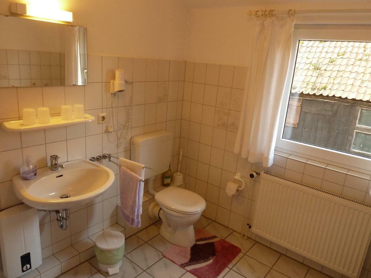 Ferienpension Lindenhof - Ferienwohnungen In Der Lueneburger Heide Marxen am Berge Exterior foto